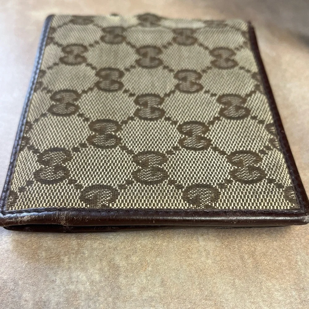 Gucci Signature GG Monogram Bi-fold Wallet